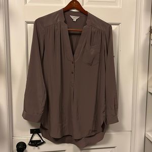 Oversized Half Button Tunic Top In Excellent Preowned Condition.